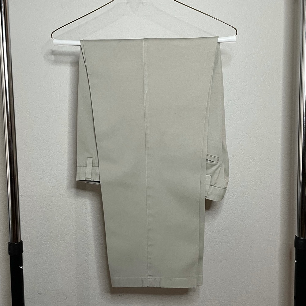 Dockers Pants